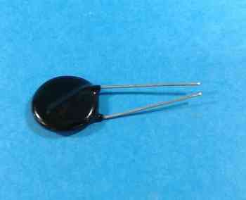 GE Fanuc A50L-2001-0155A-20D431 SURGE ABSORBER CAPACITOR 