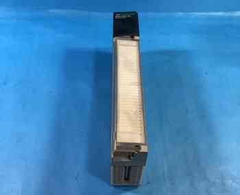 Schneider Electric SCHNEIDER AUTOMATION INC 140AVO02000 ANALOG OUTPUT MODULE 