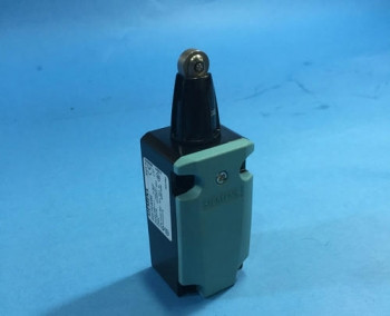 Siemens 3SE5112-0CD02 POSITION SWITCH  - изображение 1