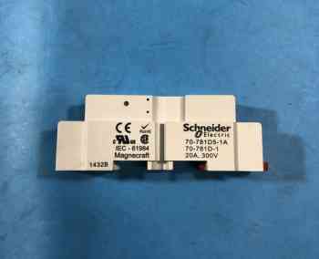 Schneider Electric 70-781D5-1A MAGNECRAFT RELAY BASE 