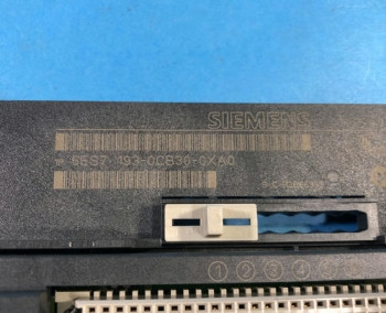 Siemens 6ES7193-0CB30-0XA0 TERMINAL BLOCK  - изображение 1