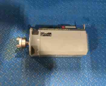 Siemens 1FT6105-1AC71-4AH1 SERVO MOTOR 1FT6 3 PHASE 21.4AMP 