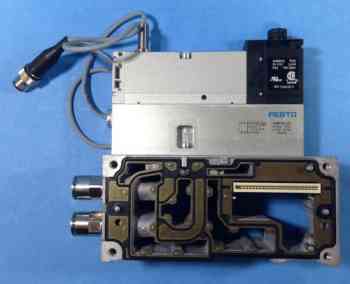 Festo VSVA-B-M52-1T1L-APX-0.5 SOLENOID VALVE 