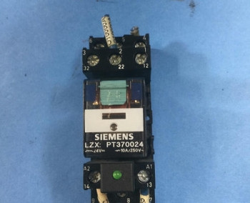 Siemens LZS:PT8730 RELAY SOCKET  - изображение 1