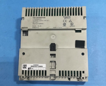 Schneider Electric SCHNEIDER AUTOMATION INC 170-ADM-690-51 TSX MOMENTUM I/O BASE  - изображение 1