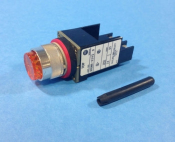 Allen Bradley 800MR-Q24AS AMBER LENS PILOT LIGHT  - изображение 1