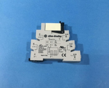 Allen Bradley 700-HLT12 TERMINAL BLOCK RELAY, 2P, 10A, 24VDC  - изображение 1