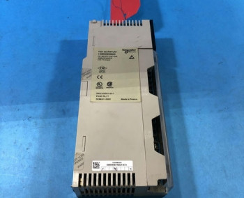 Schneider Electric 140DDM39000 TSX QUANTUM I/O MODULE  - изображение 1