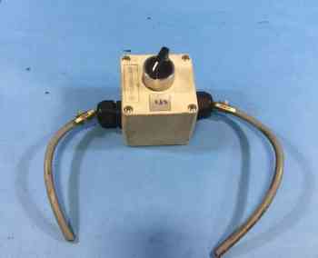 Allen Bradley 2-5/16, FUSE BLOCK FOR COMBINATION STARTER 