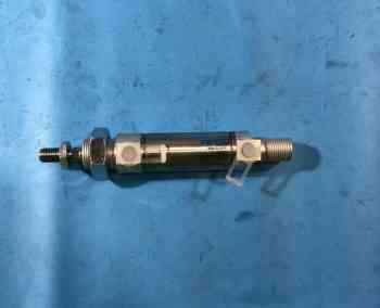 Festo DSN-25-25-P PNEUMATIC CYLINDER 
