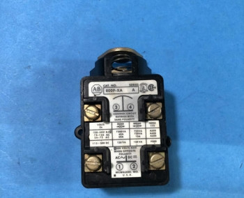 Allen Bradley 800P-XA SERIES A CONTACT BLOCK  - изображение 1