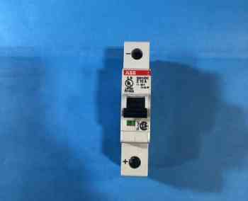 Allen Bradley S201UDC-Z10 MOLDED CASE CIRCUIT BREAKER 