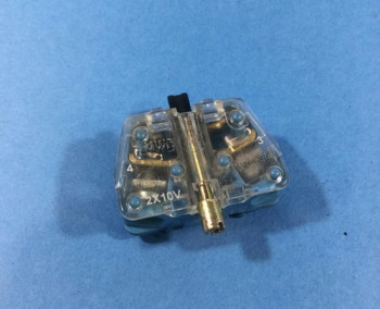 Allen Bradley 800E-2X10V CONTACT BLOCK  - изображение 1