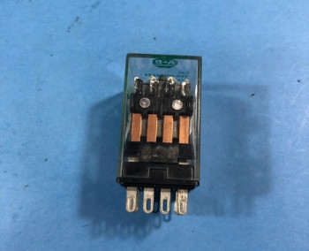 Allen Bradley 700-HC24Z24 700-HC GENERAL PURPOSE RELAY  - изображение 1