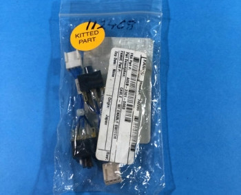 GE Fanuc A05B-2301-D003 CABLE ASSEMBLY W/ ENABLE SWITCH BAG OF 2  - изображение 1