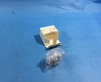 Allen Bradley 700-HF32A1 RELAY, ICE CUBE, 8 BLADE, 10A, 120VAC  - изображение 1