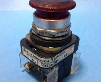 Allen Bradley 800T-FXTQH10RD4 RED ILLUMINATED PUSH BUTTON 
