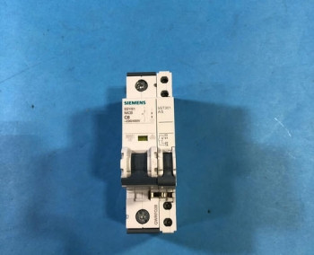 Siemens 5SY6104-7 CIRCUIT BREAKER, 4 AMP, 230/400VAC, 1 POLE  - изображение 1