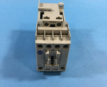 Allen Bradley 100-C12DJ200 CONTACTOR 9A 4P 24VDC ELECTRONIC COIL  - изображение 1