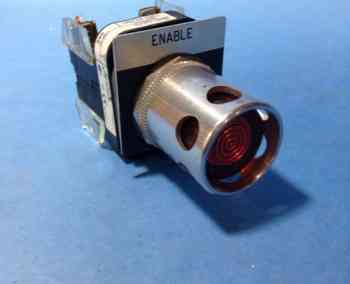 Allen Bradley 800T-QA10 30MM MOMENTARY PUSH BUTTON 800T PB 