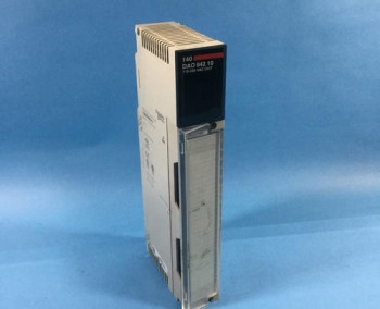 Schneider Electric 140DAO84210 TSX QUANTUM DISCRETE OUTPUT MODULE  - изображение 1