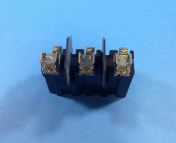 Allen Bradley 1494V-FS30 FUSE BLOCK 30A 600VAC TYPE J  - изображение 1