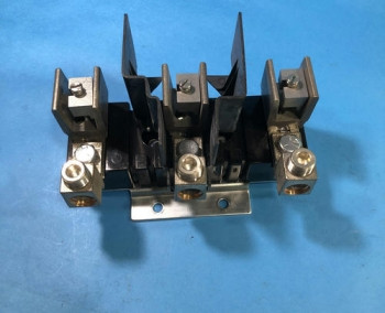 Allen Bradley 1494V-FS200 TRAILER FUSE BLOCK KIT, 200A, FUSE TYPE  - изображение 1