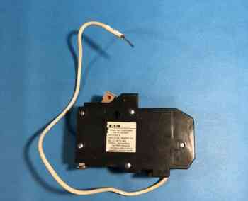 Eaton CH215GFT GROUND FAULT CIRCUIT BREAKER 