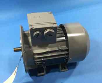 Siemens 1LA9073-4KA16 3-PHASE MOTOR, 1500 RPM, 4-POLES 