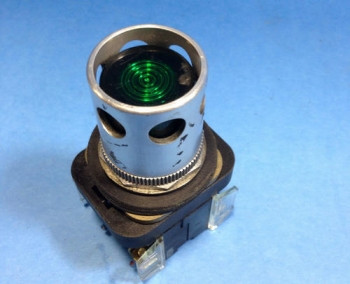 Allen Bradley 800T-QA24 30MM MOMENTARY PUSH BUTTON 800T PB  - изображение 1