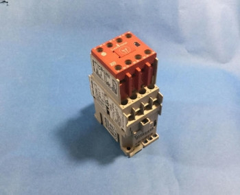 Allen Bradley 100S-C16J422C CONTACTOR, 32A  - изображение 1