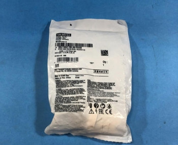 Siemens 3SU1052-2BL60-0AA0 SELECTOR SWITCH  - изображение 1