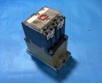 Allen Bradley 700-P200DA1 AC RELAY 