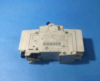Allen Bradley 1489-M2C030 BREAKER, MINIATURE, 3A, 2P, 480Y/277VAC  - изображение 1