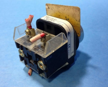 Allen Bradley 800T-FXA1 PUSH-PULL DEVICE  - изображение 1