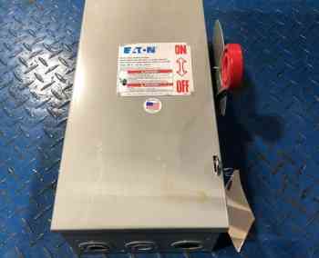 Eaton 30A 240V HEAVY DUTY SAFETY SWITCH 