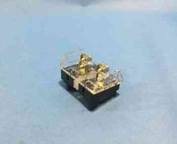 Allen Bradley 800T-XA1 CONTACT BLOCK, 1NO/1NCLB SHALLOW TYPE 4/13 