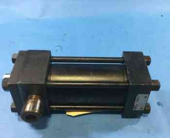 Eaton N5U-2.5X4-N-1.38-1-S-F-R-1-1-X 195122042-1 CYLINDER 