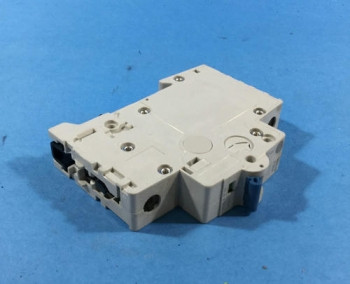 Allen Bradley 1492-SPM1D500 CIRCUIT BREAKER  - изображение 1