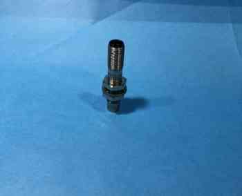 Allen Bradley 871TM-DH4N1P12-D4 SERIES A PROXIMITY SENSOR 