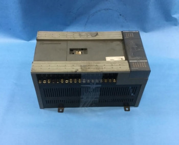 Allen Bradley 1747-L40L SLC500 PROGRAMMABLE CONTROLLER 40 I/O  - изображение 1