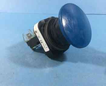 Allen Bradley 800H-DR7JA PUSHBUTTON 600V AC MAX 10 AMP MAX 