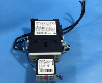 Siemens 3RT1024-1BB44-3MA0 CONTACTOR, 12 AMP, 2NO, 2NC  - изображение 1