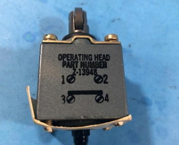 Allen Bradley Z-13948 LIMIT SWITCH ACCESSORY WZ13948  - изображение 1