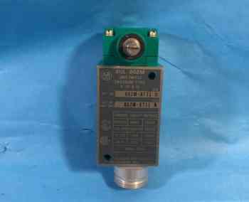 Allen Bradley 802M-ATJ1 SERIES B LIMIT SWITCH 