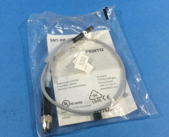 Festo SMT-8M-A-24V-E PROXIMITY SENSOR  - изображение 1