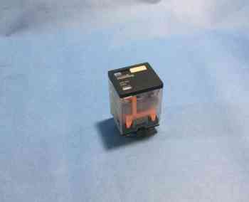 Schneider Electric RPM33F7 ZELIO PLUG-IN RELAY 