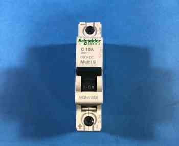 Schneider Electric CS 30323 IEC SUPPLEMENTARY PROTECTOR 240/415V 