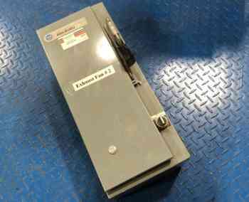 Allen Bradley 40050-548-01 SERIES D COMBINATION CONTROLLER 