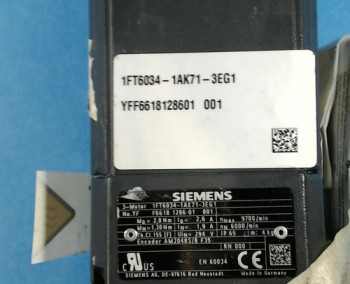 Siemens 1FT6034-1AK71-3EG1 SIMOTICS S SYNCHRONOUS SERVOMOTOR  - изображение 1